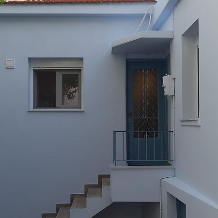 Central Apartment Patitiri  Bagian luar foto